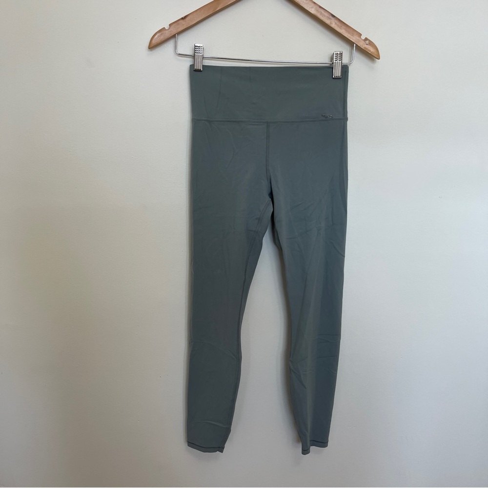 VUORI All The Feels Leggings Vintage Pistachio Ladies Small Athleisure NWOT - Picture 2 of 5